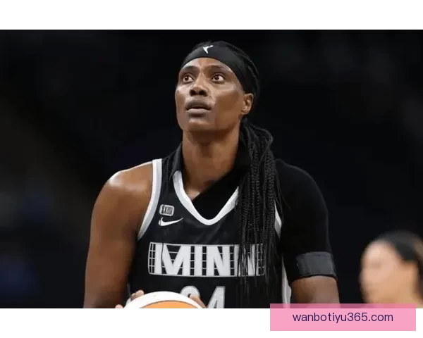 要赚大钱了WNBA飞翼队佩奇或在2028年签下170万顶薪合同引热议 要赚大钱了WNBA飞翼队佩奇或在2028年签下170万顶薪合同引热议